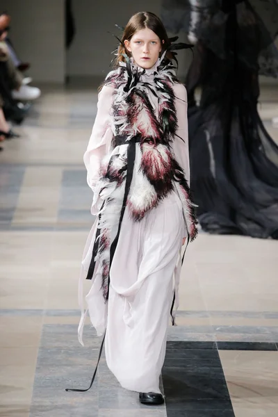 Look 41